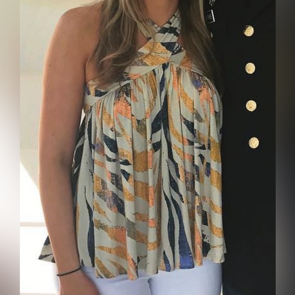 We the free tank - Picture 1 of 2